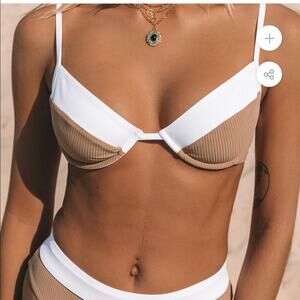 Burrows and Co Women's Large Swimsuit Tan White Ribbed Bikini Set